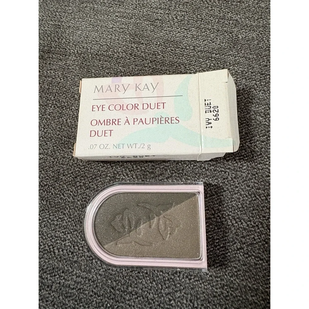 Mary‎ Kay Vintage Second Look Eye Color Duo Ivy Duet Green 6620 NIB